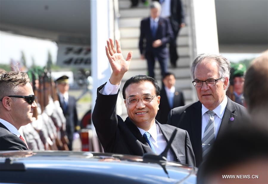رئيس مجلس الدولة الصينى يصل إلى ألمانيا فى مستهل زيارة رسمية