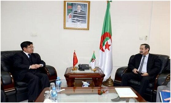 الصين تعرب عن استعدادها لتطوير شراكاتها مع الجزائر في مجال الإعلام