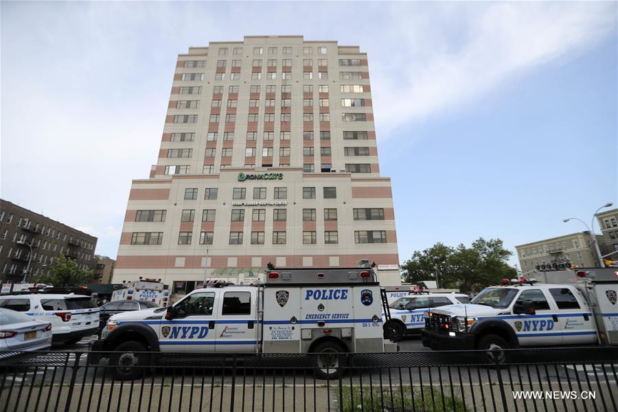 مقتل شخصين وإصابة 6 آخرين في حادث إطلاق نار بإحدى المستشفيات في نيويورك