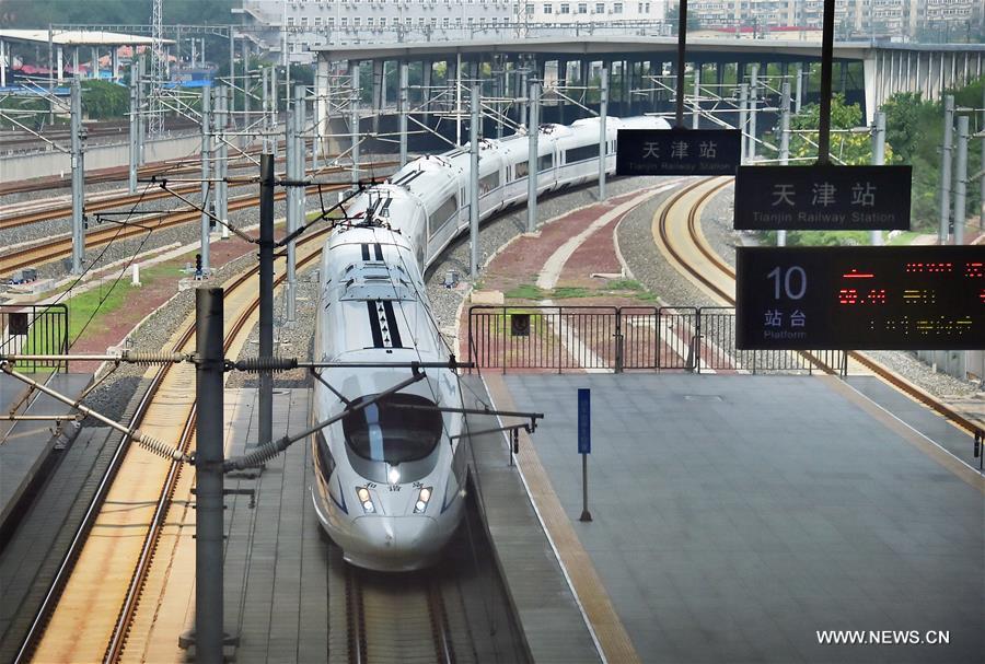 بدء فترة ذروة النقل الصيفي للسكك الحديدية في الصين
