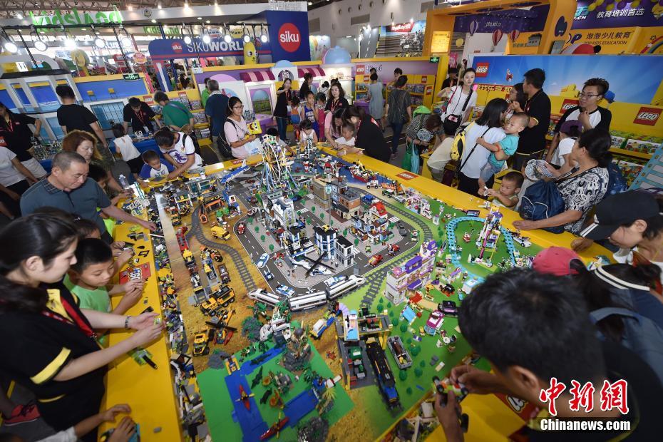 انطلاق فعاليات مهرجان بكين للألعاب عام 2017
