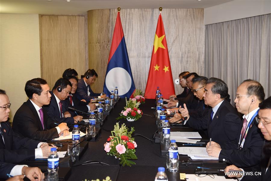 وزير الخارجية: الصين راضية عن علاقاتها بالاسيان والوضع في بحر الصين الجنوبي 