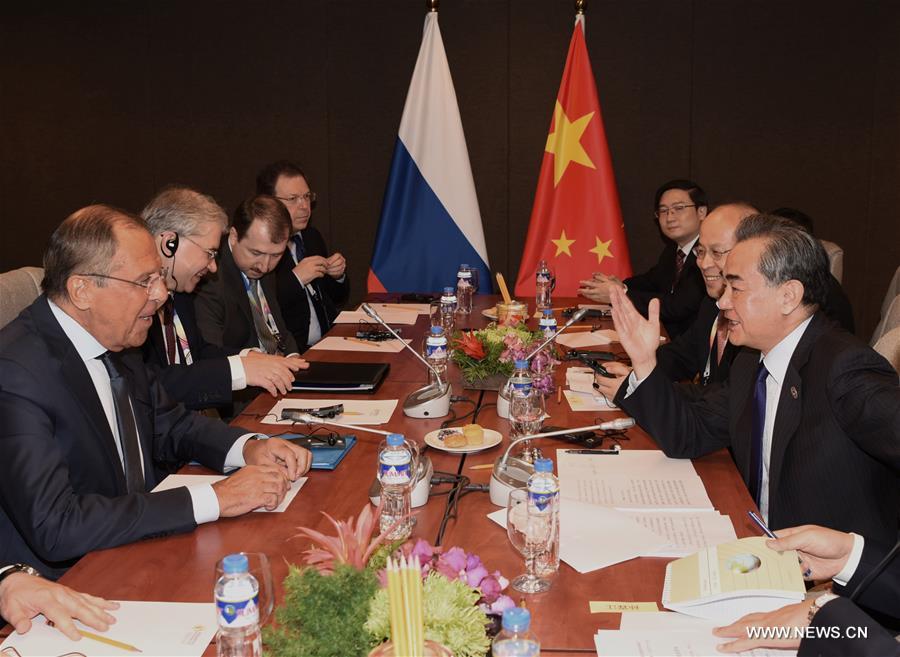 الصين وروسيا تتعهدان بالحفاظ على اتصالات وثيقة بشأن قضية شبه الجزيرة الكورية