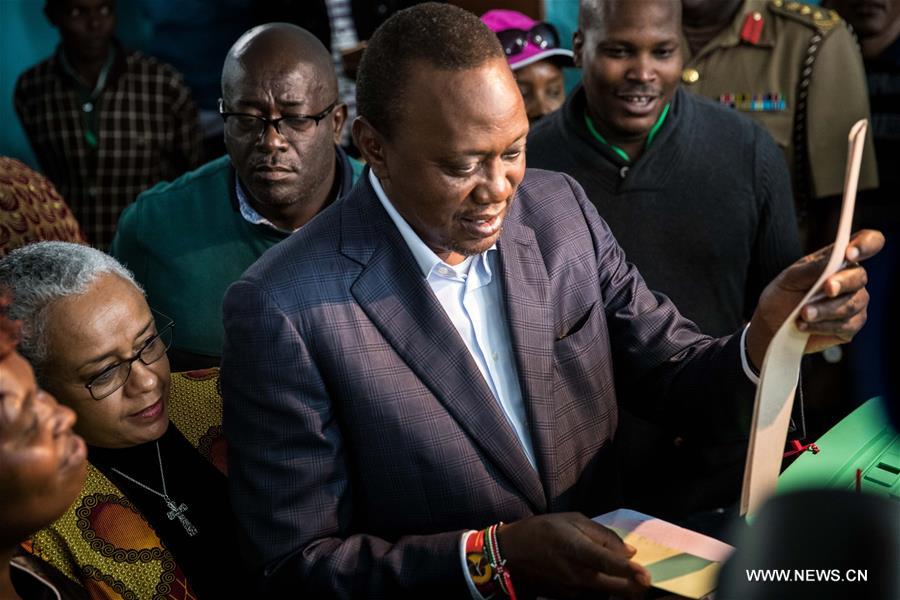 انتخاب كينياتا رئيسا لكينيا لفترة ثانية
