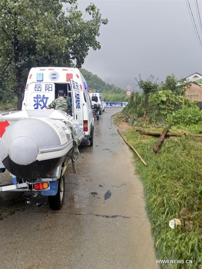 إخلاء 48 ألفا من السكان عقب أمطار غزيرة في الصين