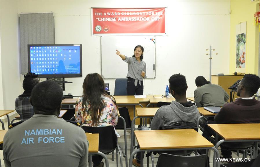 تحقيق إخباري: تزايد جاذبية تعلم اللغة الصينية وسط طلاب ناميبيا