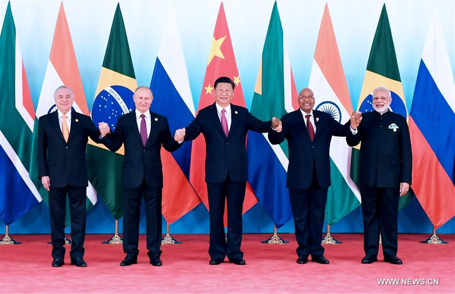 مقالة : الرئيس شي يرأس قمة بريكس لوضع مسار العقد الذهبي القادم للمجموعة