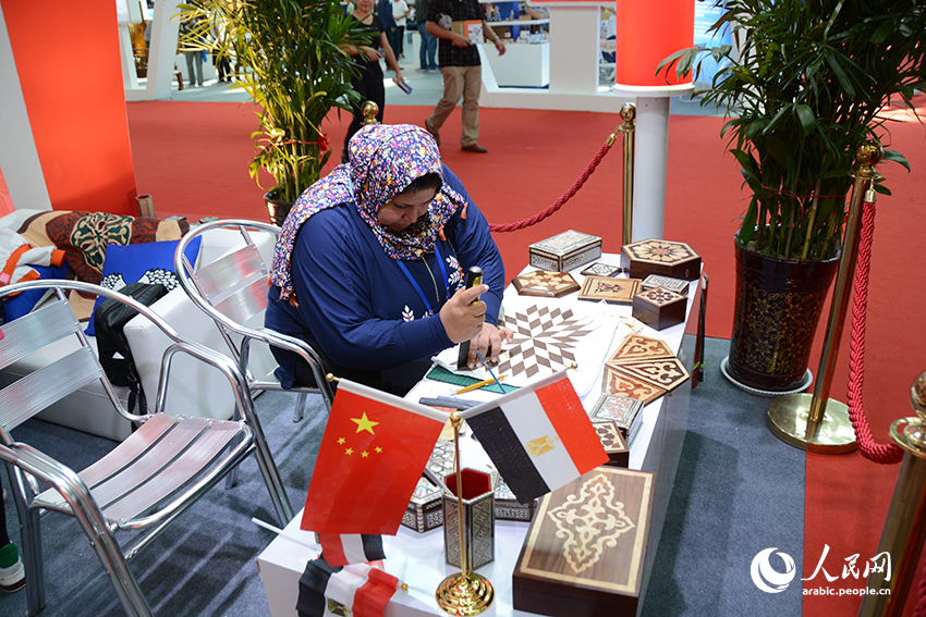 زيارة جناح مصر في معرض الصين والدول العربية 2017