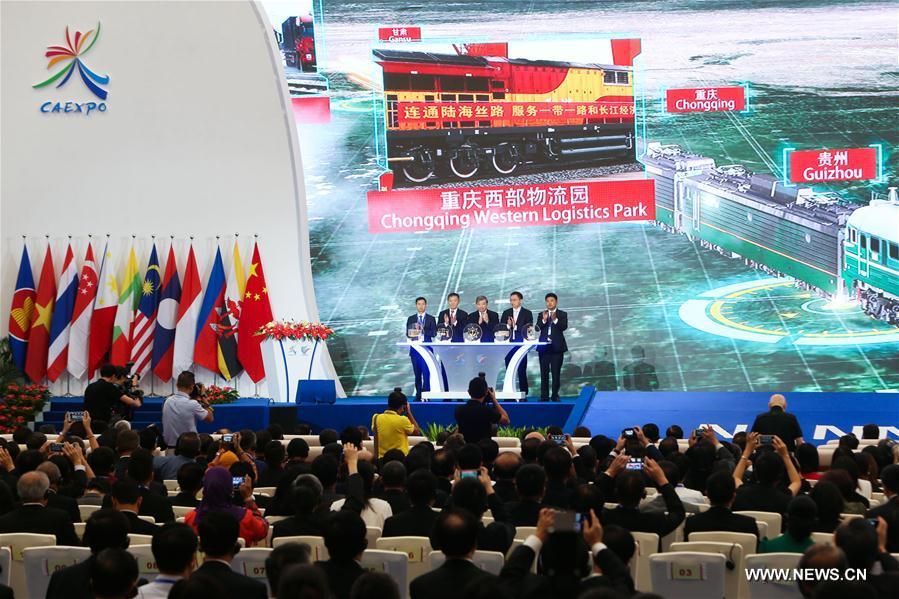افتتاح معرض الصين-الآسيان في جنوب الصين