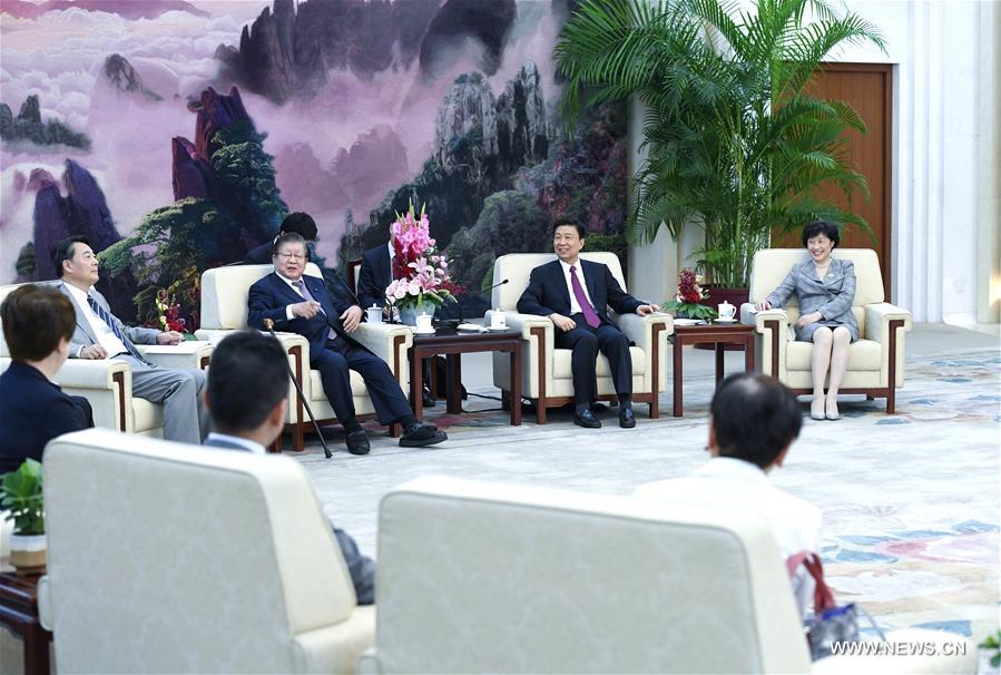 نائب الرئيس الصينى يحث اليابان على تحسين العلاقات الثنائية