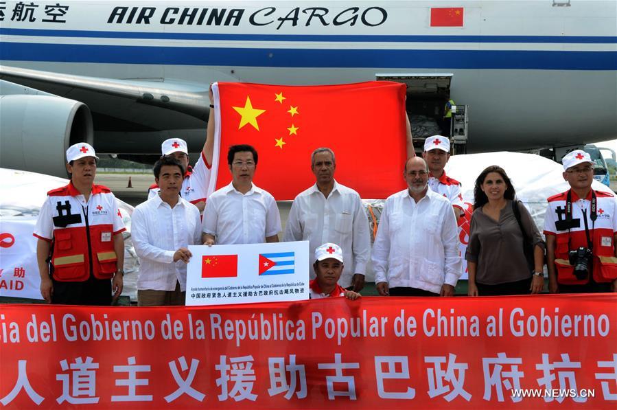 وصول أول طائرة مساعدات صينية إلى كوبا بعد إعصار إيرما