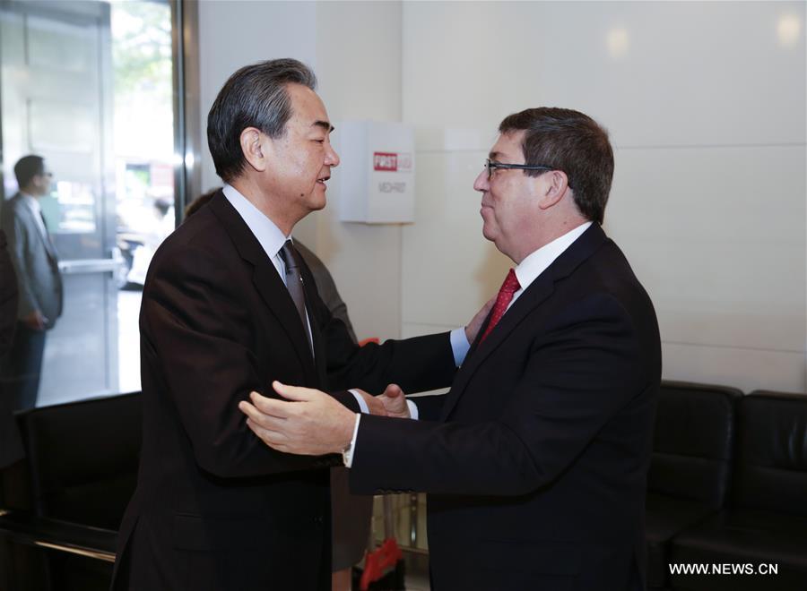 الصين وكوبا تتعهدان بتعزيز التعاون