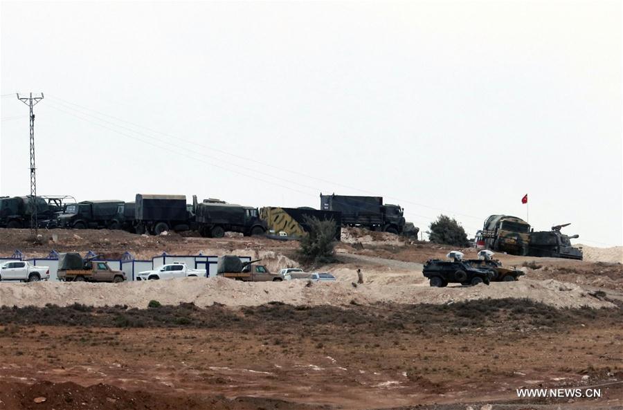 القوات التركية تدخل إدلب السورية