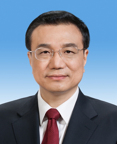 لي كه تشيانغ--عضو اللجنة الدائمة للمكتب السياسي للجنة المركزية للحزب الشيوعي الصيني