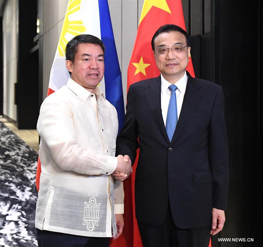 رئيس مجلس الدولة الصينى يدعو الصين والفلبين الى فتح فصل جديد للتعاون