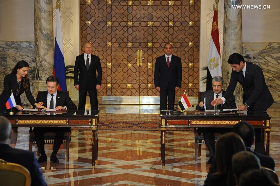 السيسي وبوتين يشهدان التوقيع على عقد إنشاء أول محطة نووية لإنتاج الكهرباء في مصر