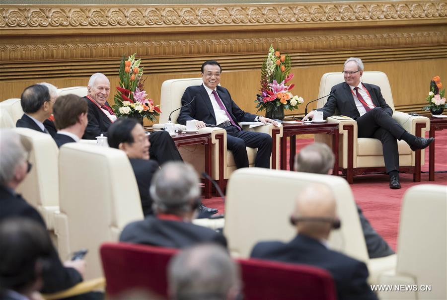 رئيس مجلس الدولة: الصين ملتزمة بسياسة الإصلاح والانفتاح