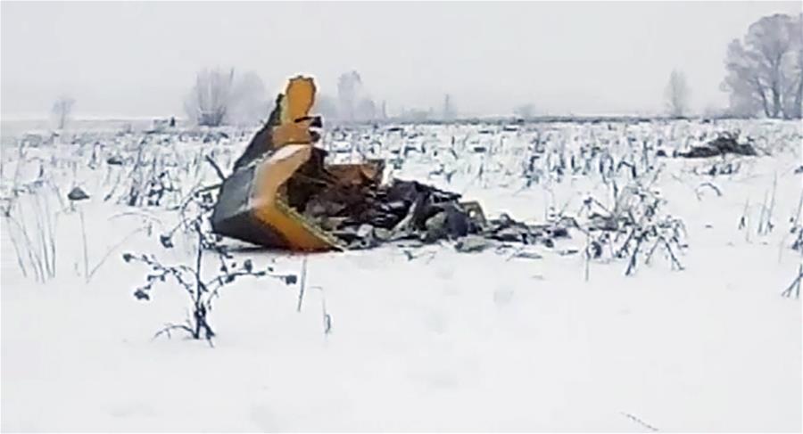 تحطم طائرة ركاب بعد الإقلاع من موسكو 