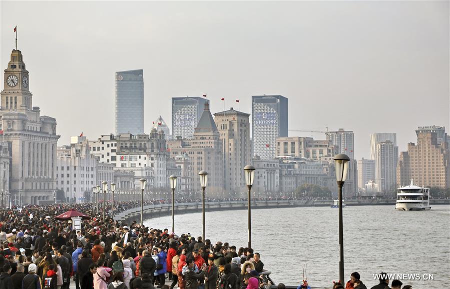 الصين تشهد المزيد من السائحين والمزيد من عائدات السياحة خلال عطلة السنة القمرية الجديدة