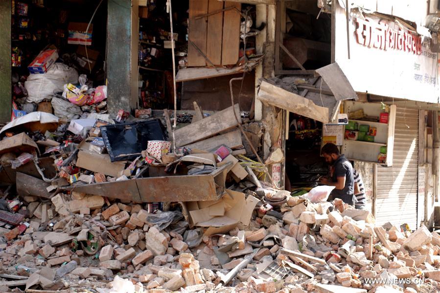 ارتفاع عدد القتلى في حادثة انهيار مبنى في وسط الهند إلى 10
