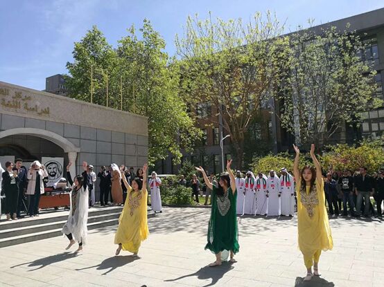 سفارة دولة الامارات ببكين تقيم معرضا بمناسبة الذكرى المئوية لميلاد مؤسس الدولة