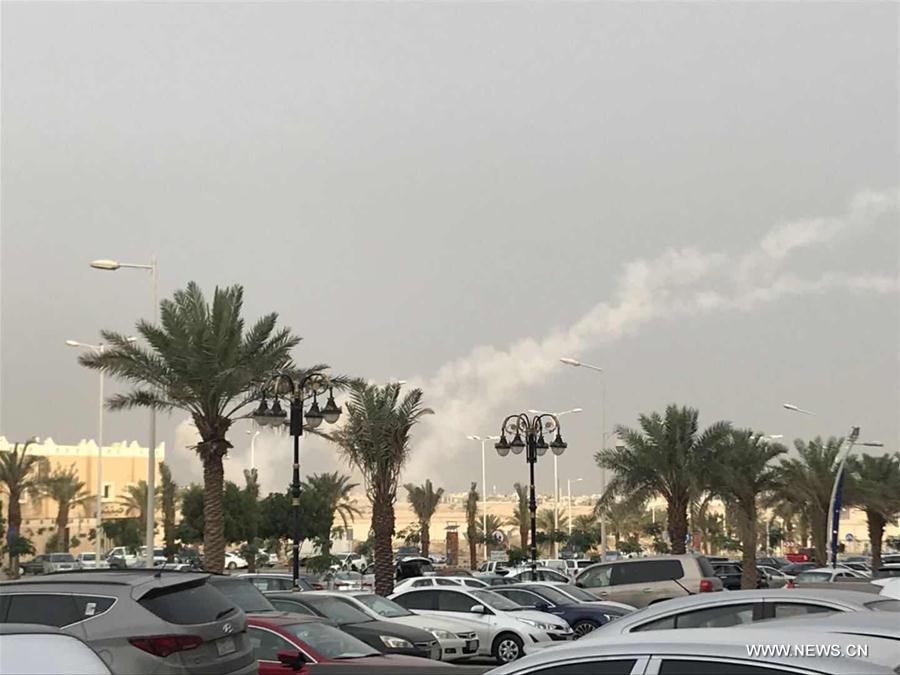 الدفاع الجوي السعودي يعترض صاروخا باليستيا أطلقه الحوثيون على جنوب المملكة