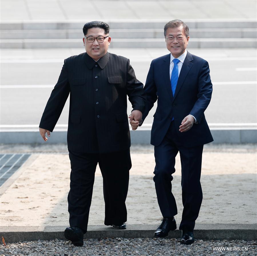 الرئيس الكوري الجنوبي يستقبل الزعيم الأعلى لكوريا الديمقراطية عند خط الفصل العسكري