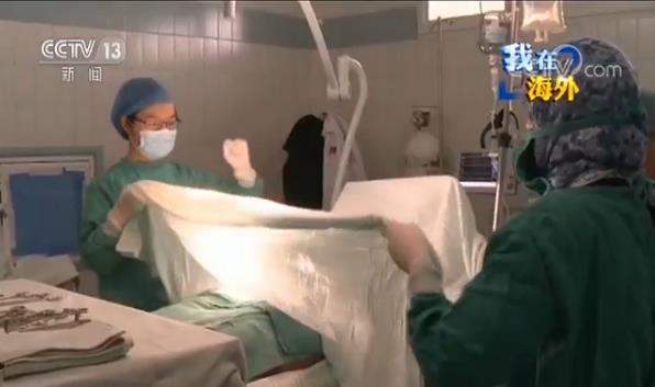 حياة طبيبة صينية شابة تعمل في فريق المساعدة الطبية الصينية بالمغرب