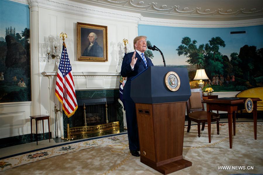 ترامب يقول إن بلاده ستنسحب من الاتفاق النووي الإيراني