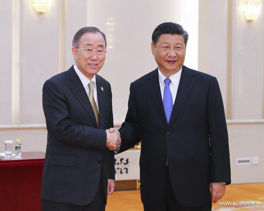 الرئيس الصيني يلتقي برئيس منتدى بوآو الآسيوي