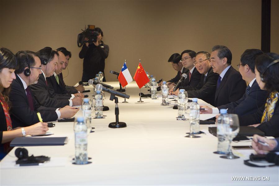 وزيرا خارجية الصين وشيلي يجريان محادثات لتعميق التعاون الثنائي