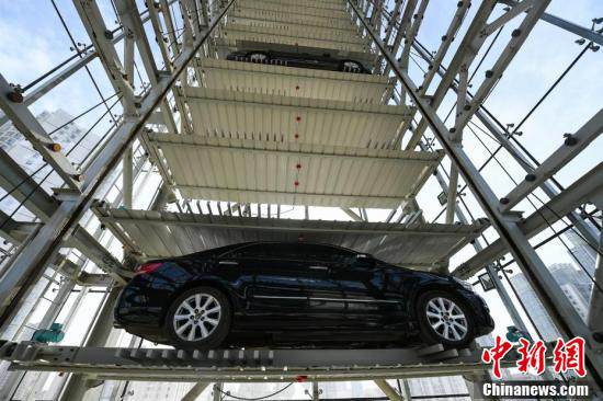 بناء موقف سيارات جديد ب 26 طابقا بتاييوان الصينية