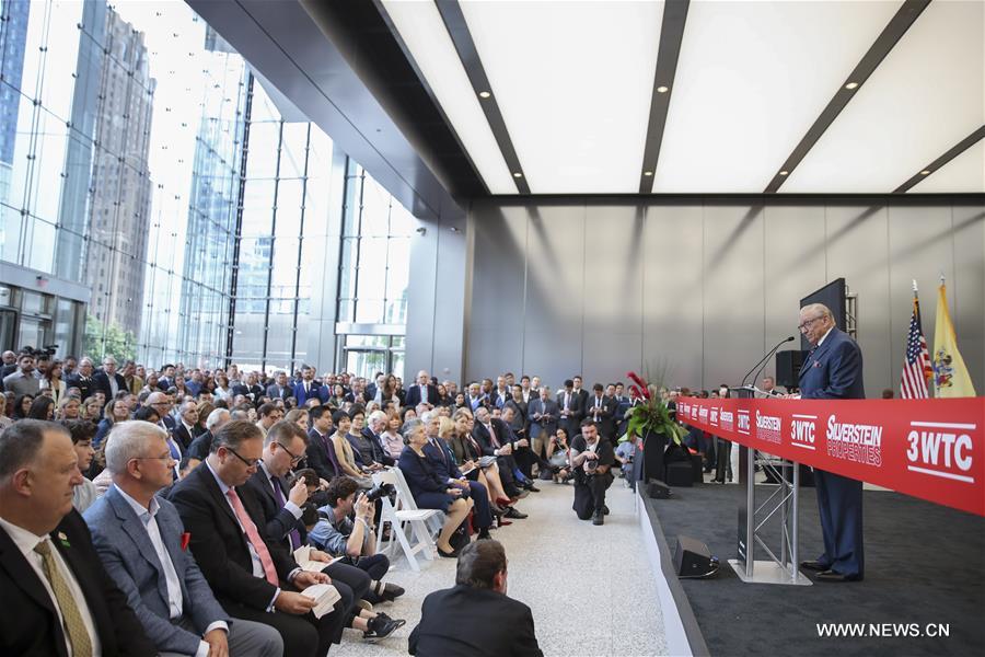 افتتاح ناطحة سحاب جديدة بموقع مركز التجارة العالمي بعد 16 عاما على هجمات 11 سبتمبر