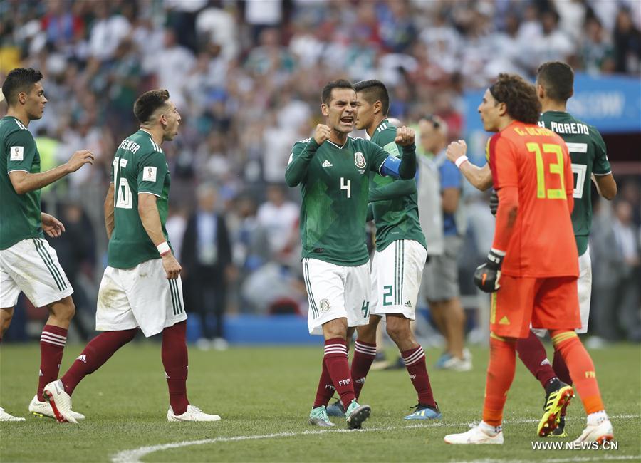 المكسيك تفوز على ألمانيا 1-0 في مباراتهما الأولى بكأس العالم في روسيا