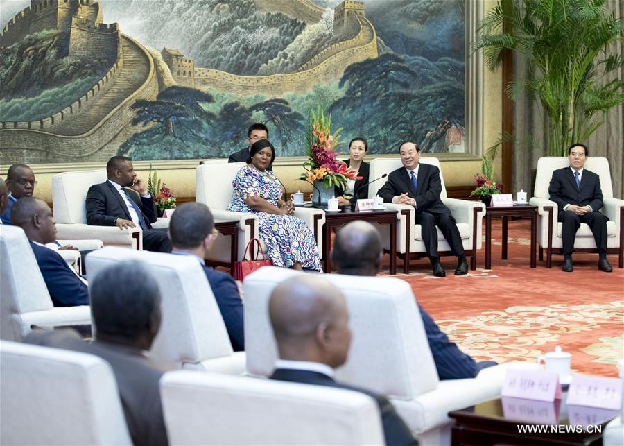 مسؤول بارز بالحزب الشيوعي الصيني يدعو لمزيد من التعاون الإعلامي مع افريقيا