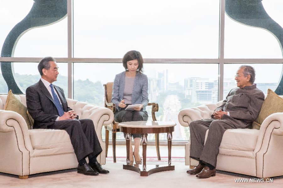 مهاتير محمد: العلاقات الجيدة مع الصين تعود بالنفع على ماليزيا