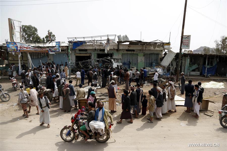 مقتل 43 شخصا على الأقل في غارات جوية للتحالف العربي شمال اليمن