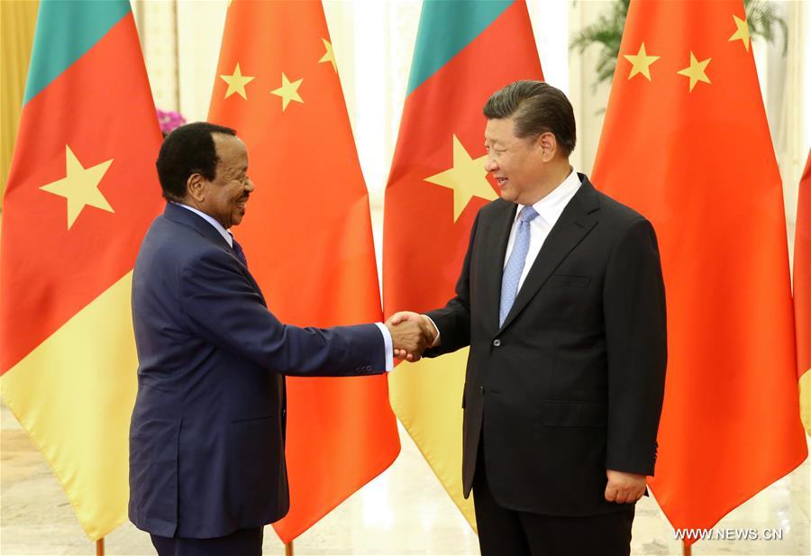 شي يجتمع مع الرئيس الكاميروني لبحث العلاقات الثنائية 