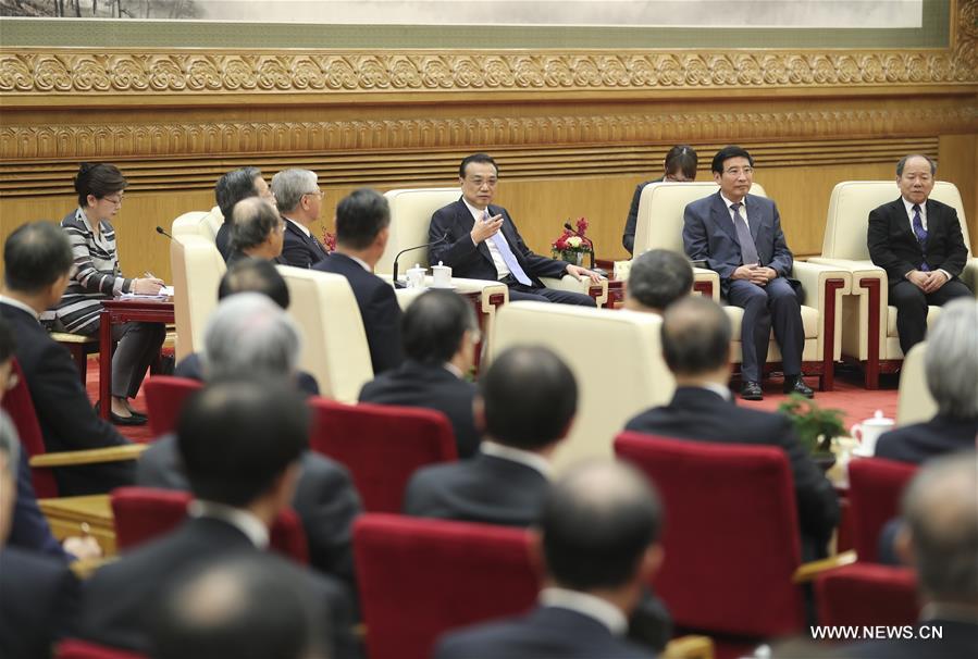 رئيس مجلس الدولة: على الصين واليابان تعزيز قوة دفع التحسن في العلاقات