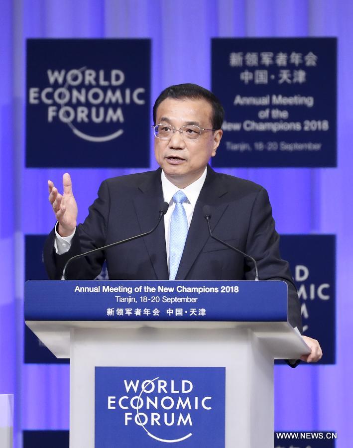 رئيس مجلس الدولة: الصين تعتزم خلق بيئة أعمال عادلة للشركات الصينية والأجنبية