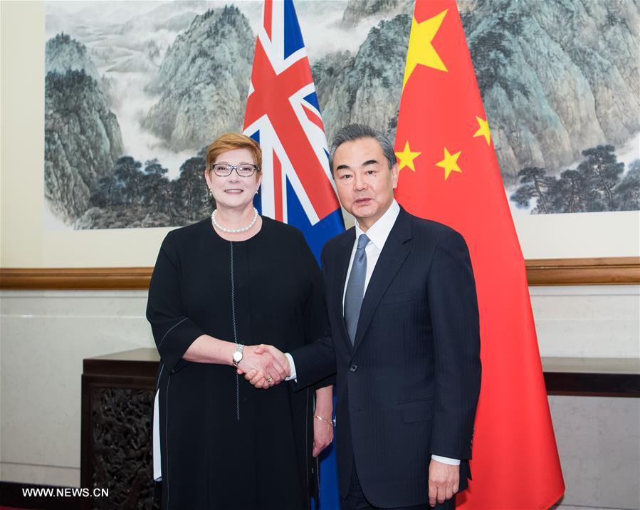 الصين وأستراليا تتطلعان إلى علاقات أفضل قائمة على الثقة المتبادلة والتعاون