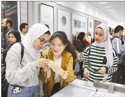 مقالة : معرض الثقافة الصينية في مصر فرصة لمعرفة المزيد من المعلومات عن بكين