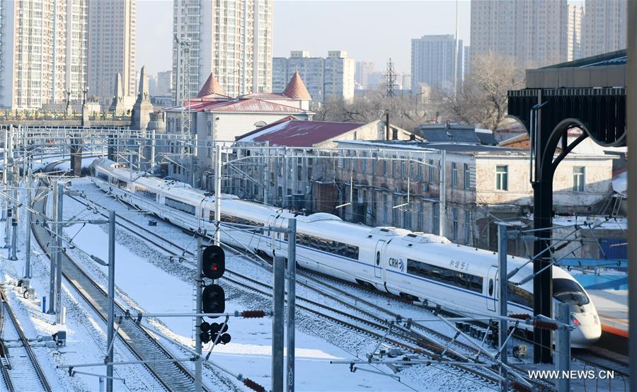 خط سكة حديد فائق السرعة يبدأ عمله فى أبرد منطقة في الصين