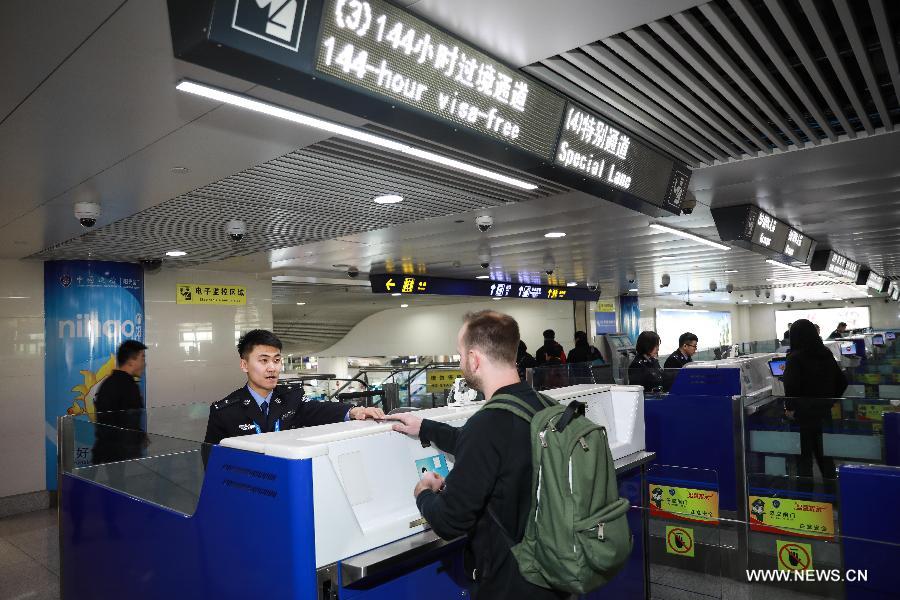 الصين تطبق سياسة الإعفاء من تأشيرة العبور لمدة 144 ساعة في خمس مدن أخرى