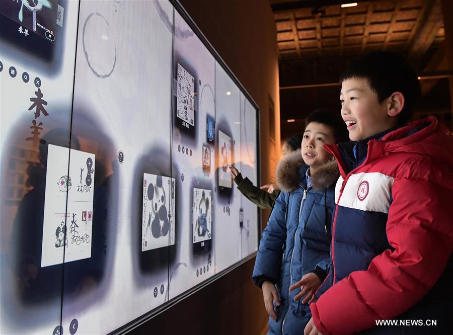 متحف القصر يقيم معرضا حول فنون الأبراج الصينية