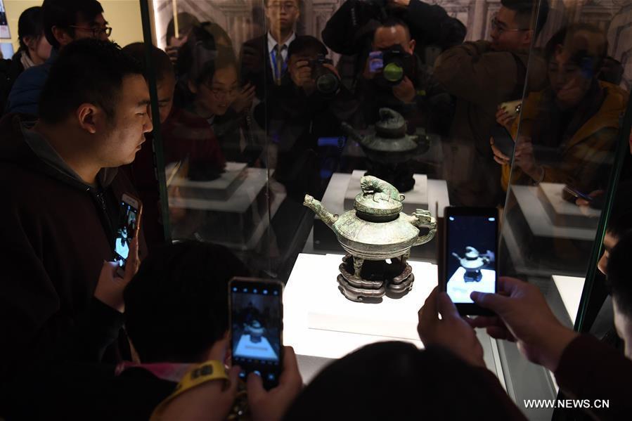 الصين تعرض قطعة أثرية مستعادة من الخارج