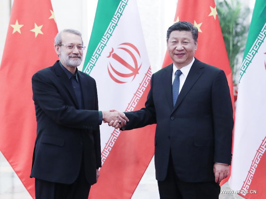الرئيس الصيني يلتقي رئيس البرلمان الإيراني