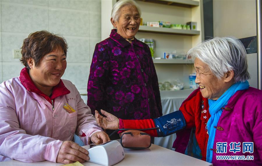 أكثر من 30 مليون مُسن استفادوا من الإعانات والعلاوات وخدمات الرعاية العام الماضي