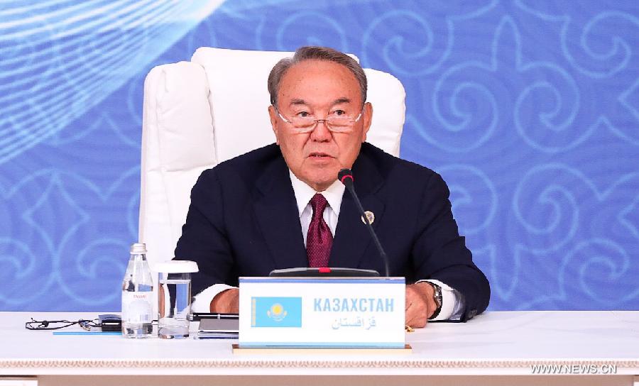 رئيس قازاقستان نزارباييف يقدم استقالته