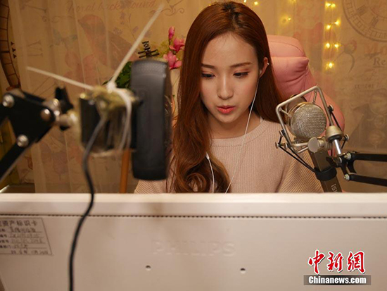 تقرير: المزيد من طلاب الجامعات يسعون للاستقلالية المادية في الصين